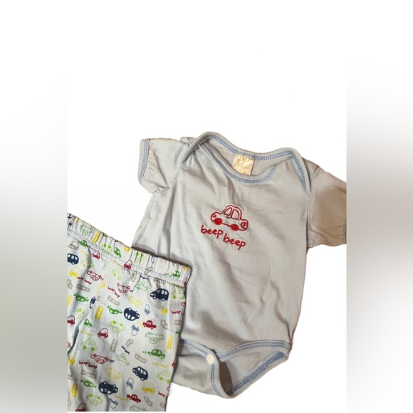 Beep Beep Baby Boy’s Outfit - Picture 4 of 5